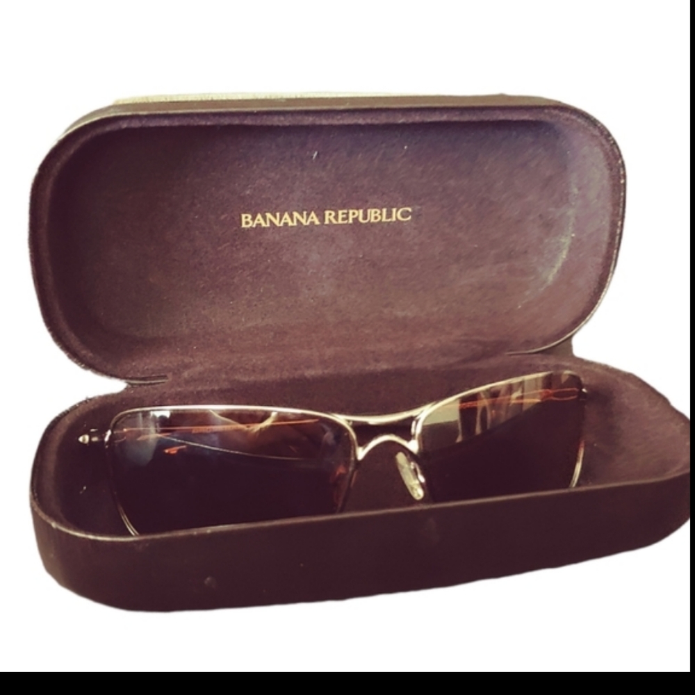 Oakley Crosshair 2.0 Sunglasses With BR Case